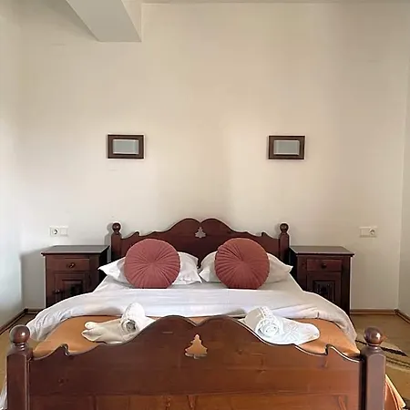 Hotel Valea Salbatica *